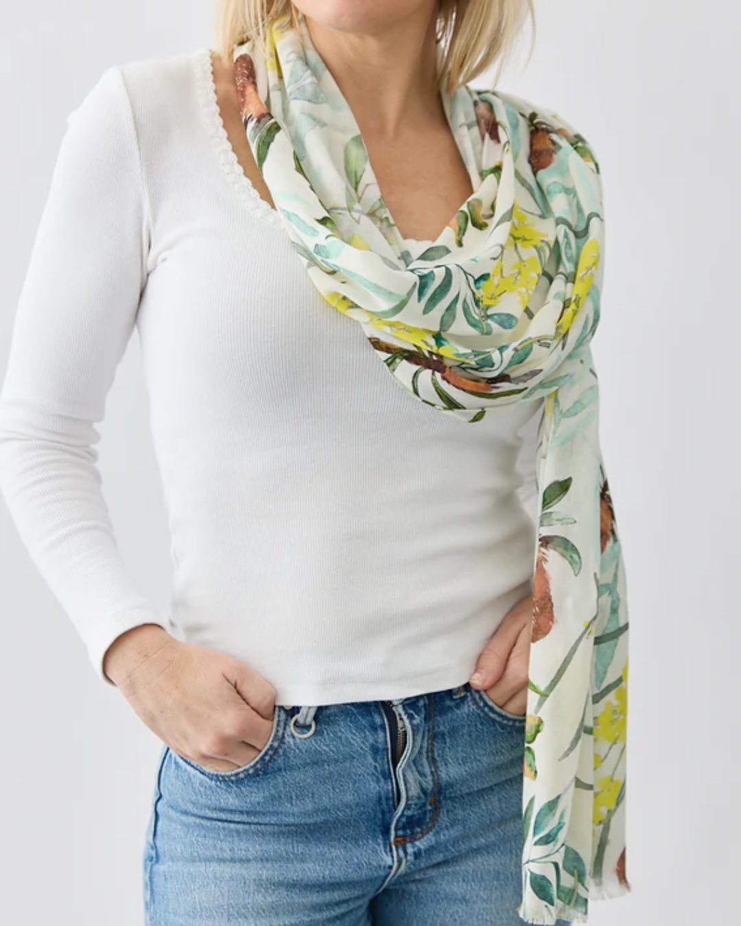 Gungah Bay/BorneHMRI - Scarf
