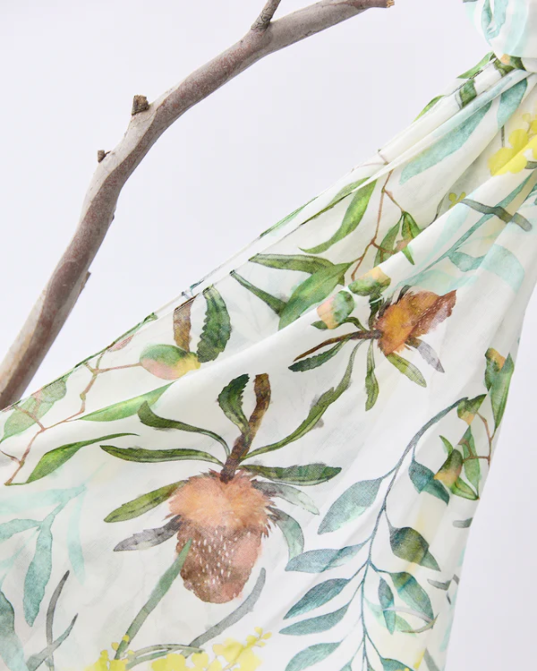 Gungah Bay/BorneHMRI - Scarf