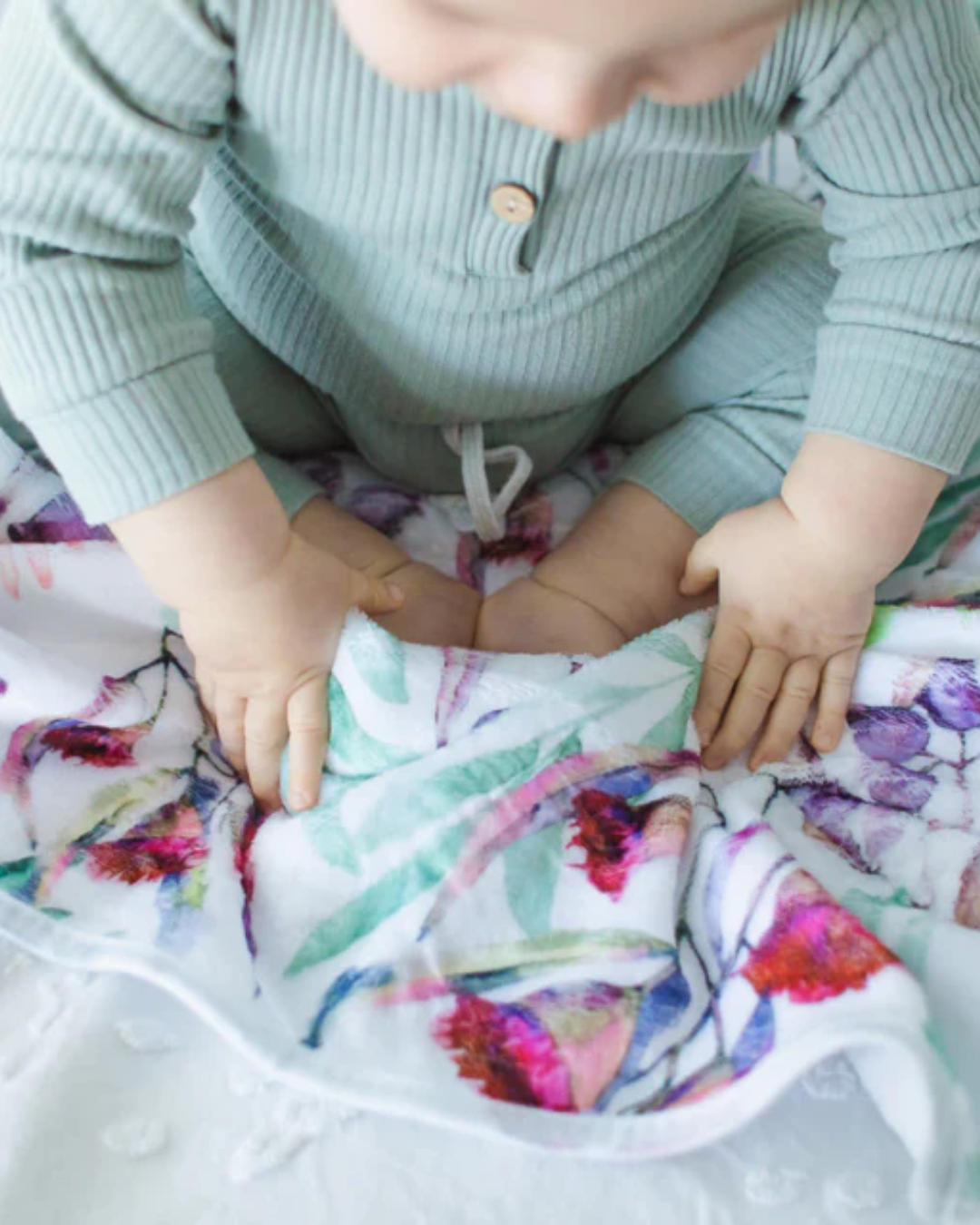 Oatley Bay Plush Blanket