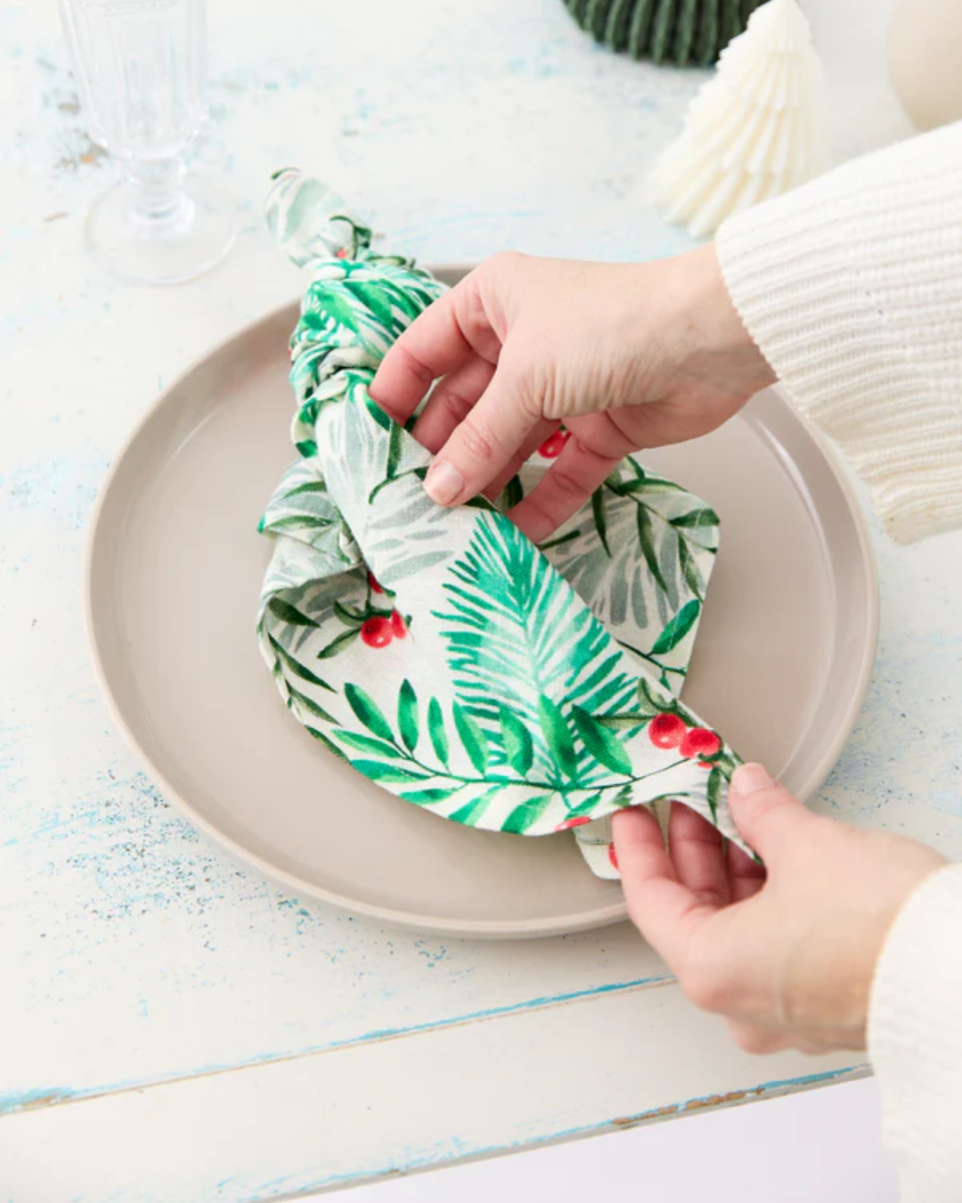 Gather Round - Linen Napkin (set of 4)